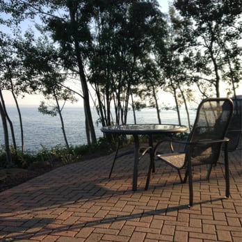 Bluefin Bay on Lake Superior - Beautiful view and relaxing location - Hotels Near Me - Tofte, Minnesota Bluefin Bay on Lake Superior - Beautiful view and relaxing location - Hotels Near Me - Tofte, Minnesota