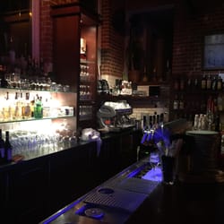 Luise - Been here twice (weekdays) and I've seen a total of 6 people here. Not a bad place though.