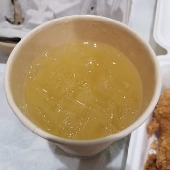 Jollibee - Pineapple juice - Chicken Shop Near Me - Daly City, California Jollibee - Pineapple juice - Chicken Shop Near Me - Daly City, California