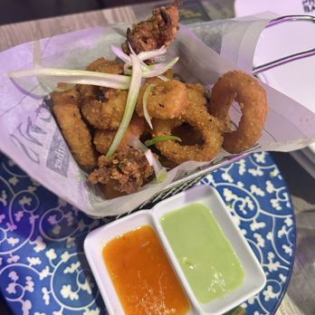 Pho Bar Vietnamese Kitchen - CRISPY CALAMARI l MUC CHIEN GION - Vietnamese Near Me - Davie, Florida Pho Bar Vietnamese Kitchen - CRISPY CALAMARI l MUC CHIEN GION - Vietnamese Near Me - Davie, Florida