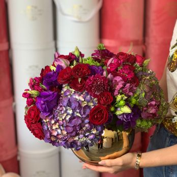 La Fleur Eclose - A gorgeous La Fleur Eclose bouquet - Thank you! - Florists Near Me - Encino, California La Fleur Eclose - A gorgeous La Fleur Eclose bouquet - Thank you! - Florists Near Me - Encino, California