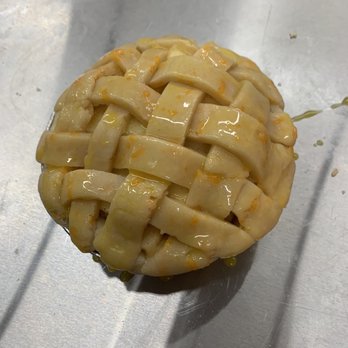 L'Academie Baking & Cooking School - Cheddar crusted Apple pie - Cooking Schools Near Me - Gilbert, Arizona