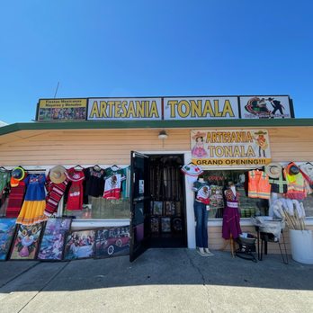 Mexican Clothing near Vallejo, CA 