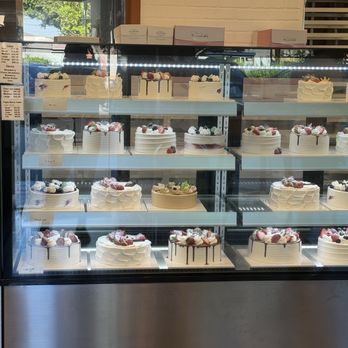 Blue Windmill Bakery - Bakeries Near Me - Gardena, California Blue Windmill Bakery - Bakeries Near Me - Gardena, California