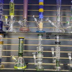 Bargain City Gifts and Smoke
