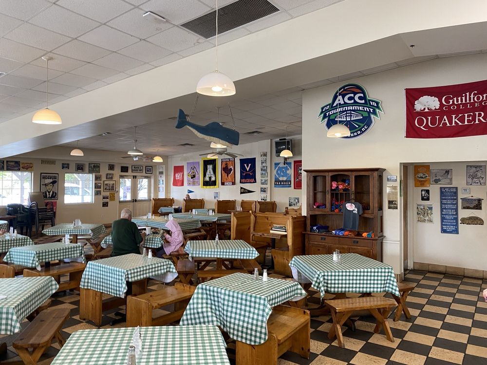 Prissy Polly's Bar-B-Que