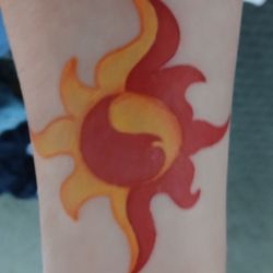 Black Horizon Tattoo and Piercing - Four hours after Kalany finished this and it's crisp, clear, and shows no sign of irritation.