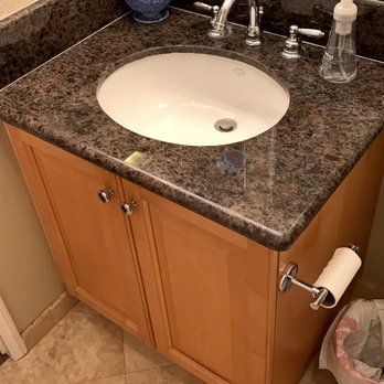PCD Remodeling - Before photo of guest bath - General Contractors Near Me - La Jolla, California