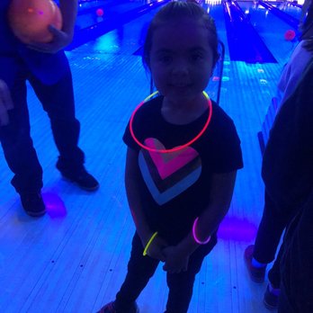 Del Rio Lanes - 5 year olds can bowl too! - Bowling Near Me - Downey, California Del Rio Lanes - 5 year olds can bowl too! - Bowling Near Me - Downey, California