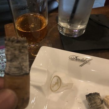 Blend - Red Breast Cask Strength - Cigar Bars Near Me - The Woodlands, Texas