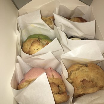 Beard Papa’s - Desserts Near Me - Pasadena, California Beard Papa’s - Desserts Near Me - Pasadena, California