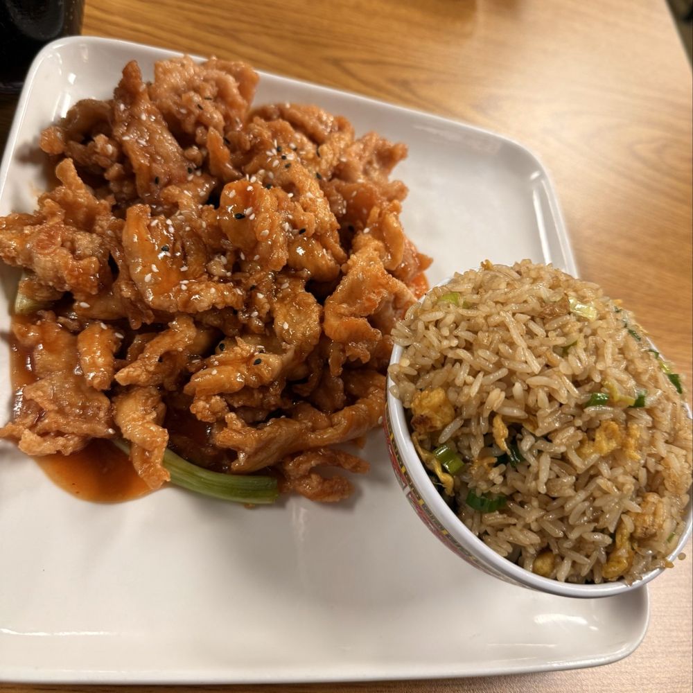 Chifa Ya Chau - Tipakay with Fried Rice - Peruvian Near Me - Mt. Juliet, Tennessee Chifa Ya Chau - Tipakay with Fried Rice - Peruvian Near Me - Mt. Juliet, Tennessee