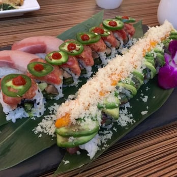 Hachi - Alligator and No7 Volcano - Sushi Bars Near Me - Chalfont, Pennsylvania
