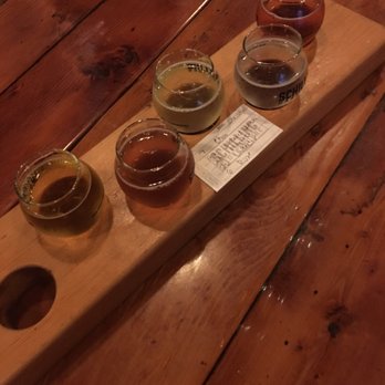 Schilling Cider House - Cider flight - Bars Near Me - Seattle, Washington Schilling Cider House - Cider flight - Bars Near Me - Seattle, Washington