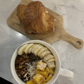 Sweet Notes Cafe - Ham and egg croissant and green goddess smoothie bowl - Coffee & Tea Near Me - Kent, Washington Sweet Notes Cafe - Ham and egg croissant and green goddess smoothie bowl - Coffee & Tea Near Me - Kent, Washington