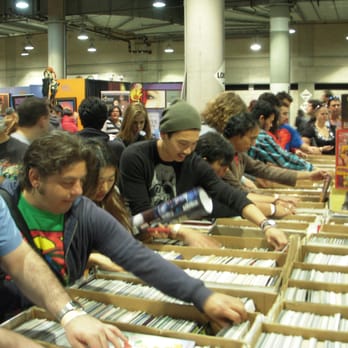 Los Angeles Comic Con - Comics Galore - Festivals Near Me - Los Angeles, California Los Angeles Comic Con - Comics Galore - Festivals Near Me - Los Angeles, California