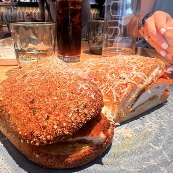 Heritage - Chicken parm sandwich - Pizza Near Me - Fort Lauderdale, Florida Heritage - Chicken parm sandwich - Pizza Near Me - Fort Lauderdale, Florida