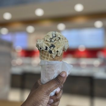 Dairi-O - a hand holding an ice cream cone - Burgers Near Me - Archdale, North Carolina Dairi-O - a hand holding an ice cream cone - Burgers Near Me - Archdale, North Carolina