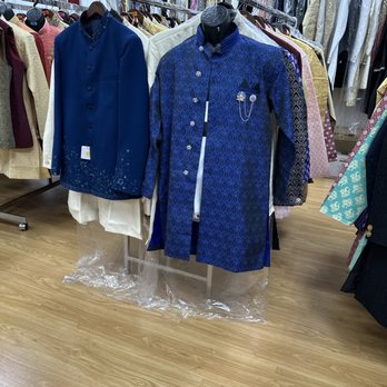 Texas Sari Sapne - Women's Clothing Near Me - Decatur, Georgia Texas Sari Sapne - Women's Clothing Near Me - Decatur, Georgia