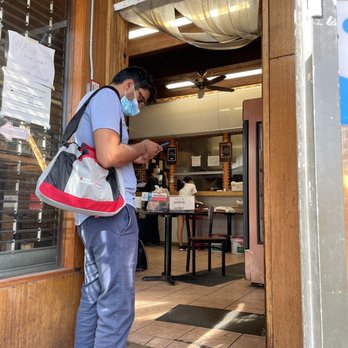 Gene's Chinese Flatbread Cafe - Entrance - Chinese Near Me - Boston, Massachusetts