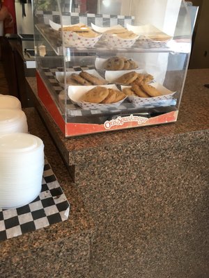 Lee's Hamburgers by null