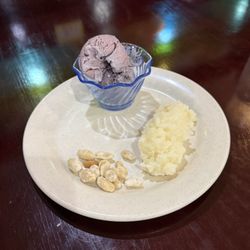 Hibachi Grill & Supreme Buffet - Dessert. Candied peanuts, rice pudding, Mountain Berry, and black raspberry ice cream.