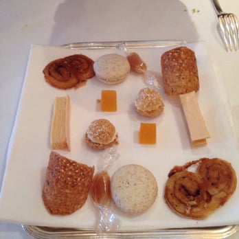 L'Arpège - One of the MANY dessert courses. Delicious!! - French Near Me - Paris, 75 L'Arpège - One of the MANY dessert courses. Delicious!! - French Near Me - Paris, 75