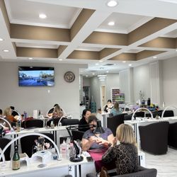 54th Nail Lounge - Farragut