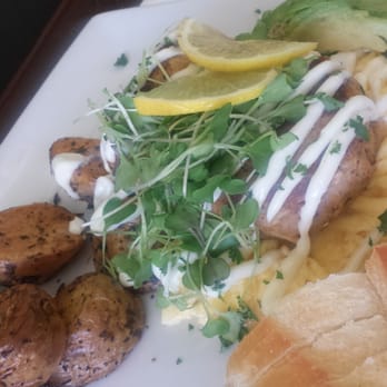 Starling Diner - Blue crab cakes. - New American Near Me - Long Beach, California Starling Diner - Blue crab cakes. - New American Near Me - Long Beach, California