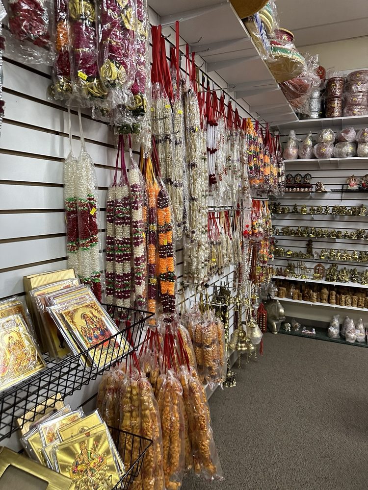 RAJPAN IMPORTS - Updated October 2025 - 11 Photos - 1685 Church St ...