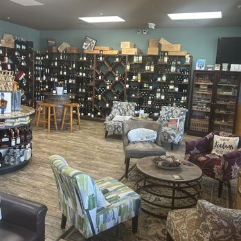 Dagny’s Spirits - Places to relax - Beer, Wine & Spirits Near Me - Naples, Florida