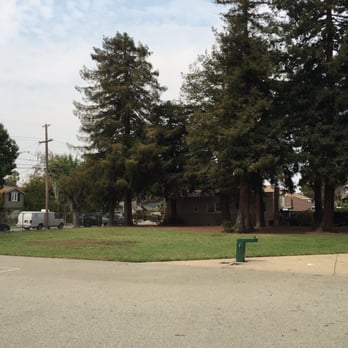 Victoria Park - Parks Near Me - Burlingame, California Victoria Park - Parks Near Me - Burlingame, California