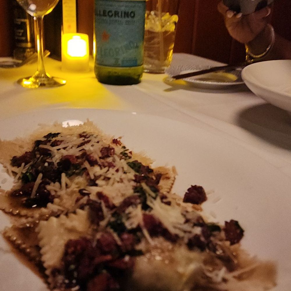 Cafe Maxx - Seafood Near Me - Pompano Beach, Florida