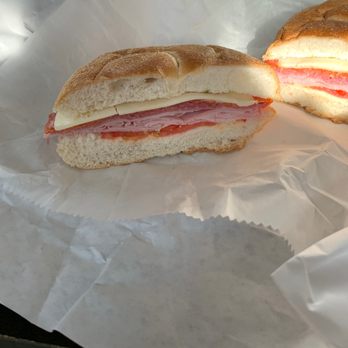 Shelly's Deli - Delis Near Me - Poughkeepsie, New York