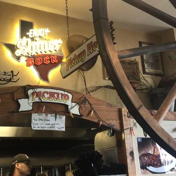 Gemato's Wood Pit BBQ - Barbeque Near Me - Naperville, Illinois