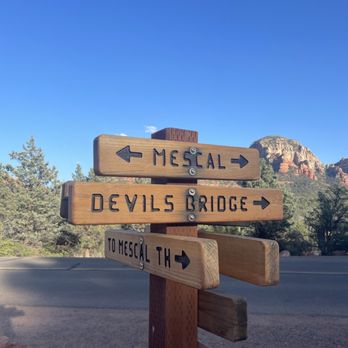 Devil's Bridge Trail - Hiking Near Me - Sedona, Arizona Devil's Bridge Trail - Hiking Near Me - Sedona, Arizona