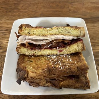 Amelie’s - Monte cristo sandwich - Cafes Near Me - Charlotte, North Carolina