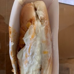 Chili cheese dog with mayo Chili cheese dog with mayo