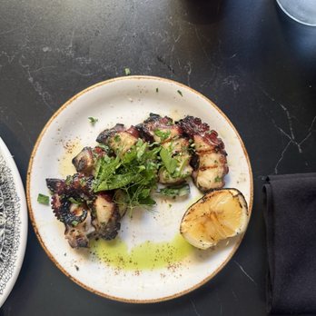 Big Sur Grill - Grilled octopus appetizer - American Near Me - Santa Monica, California