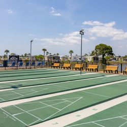 Sun Resorts & Residences Ft. Myers Beach - Shuffleboard