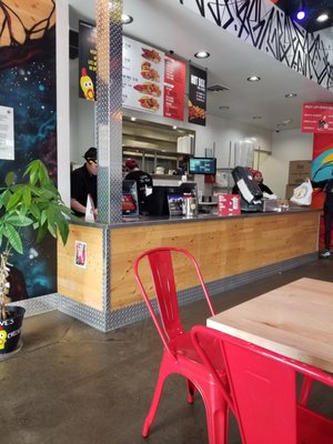 Dave's Hot Chicken by null