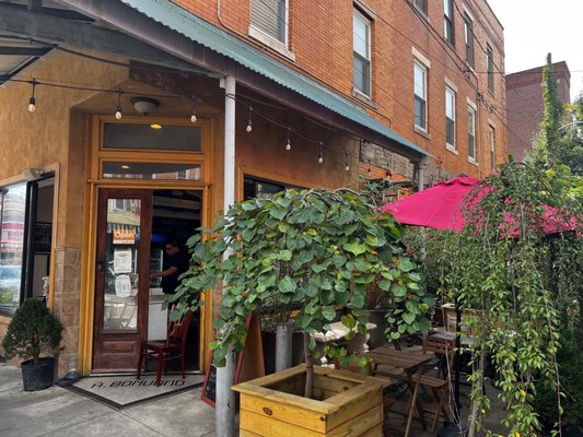 Nannie Franco's Pizzeria by null