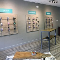 CPR Cell Phone Repair Alpharetta GA - Inside The Store Interior