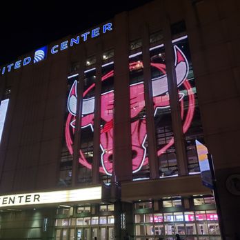 United Center - Stadiums & Arenas Near Me - Chicago, Illinois United Center - Stadiums & Arenas Near Me - Chicago, Illinois