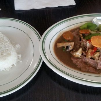 Celadon Thai Restaurant - Pepper steak - Thai Near Me - Latham, New York