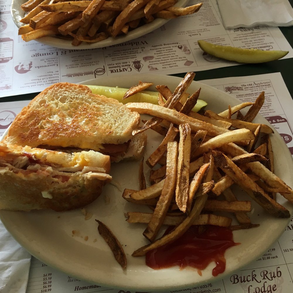 Wilderness Restaurant - American Near Me - Colebrook, New Hampshire