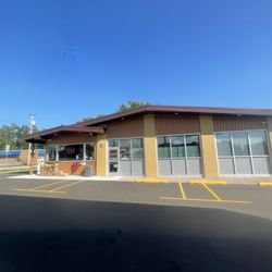 Shell Gas Station - Jackson St