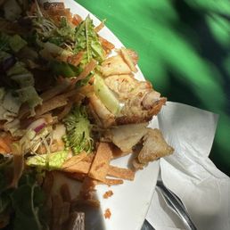 Sesame Salad (chicken pieces hard skin)