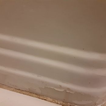 A & E Bathtub Refinishing - Yes, I know it need some caulking work but I didn't want to mess with anything until this was fixed. - Refinishing Services Near Me - Altadena, California A & E Bathtub Refinishing - Yes, I know it need some caulking work but I didn't want to mess with anything until this was fixed. - Refinishing Services Near Me - Altadena, California