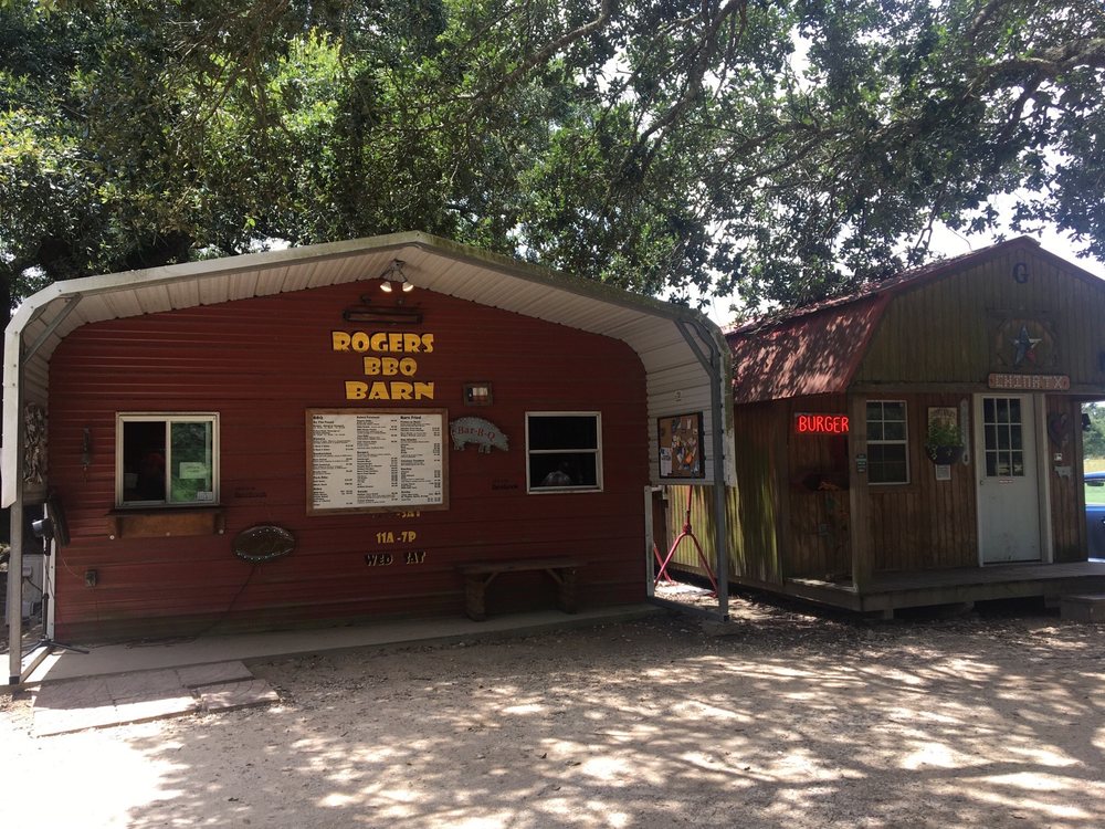 Rogers BBQ Barn, Beaumont Roadtrippers